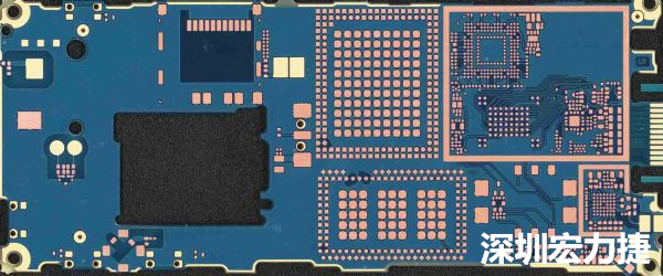 手機可用的PCB空間相當小，而1片式的設(shè)計是節(jié)省成本的作法，如何做到區(qū)隔不同子系統(tǒng)、降低雜訊干擾，是設(shè)計關(guān)鍵。