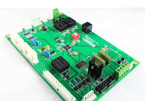 PCB布局：熱敏設(shè)備放置在冷空氣區(qū)域中，溫度測(cè)量設(shè)備放置在最熱的位置